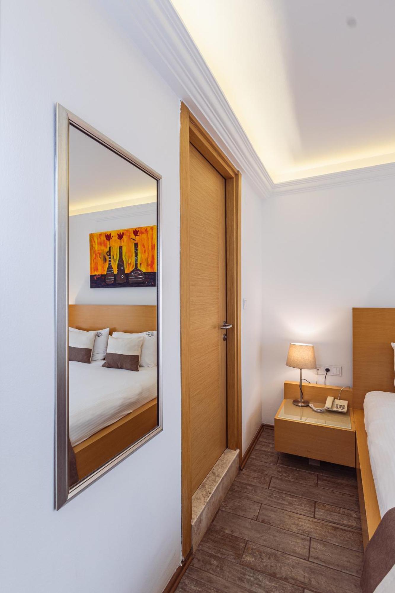 Mb City Hotel İzmir Buitenkant foto