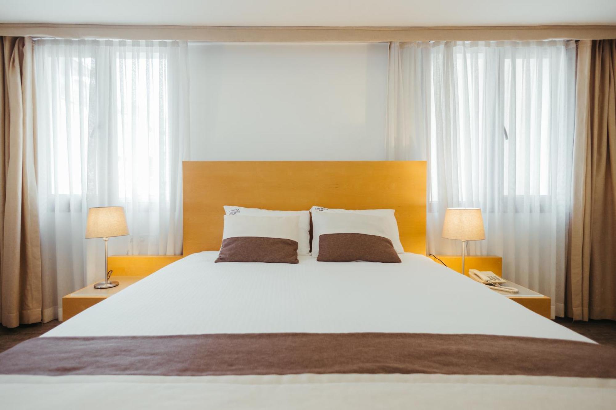 Mb City Hotel İzmir Buitenkant foto