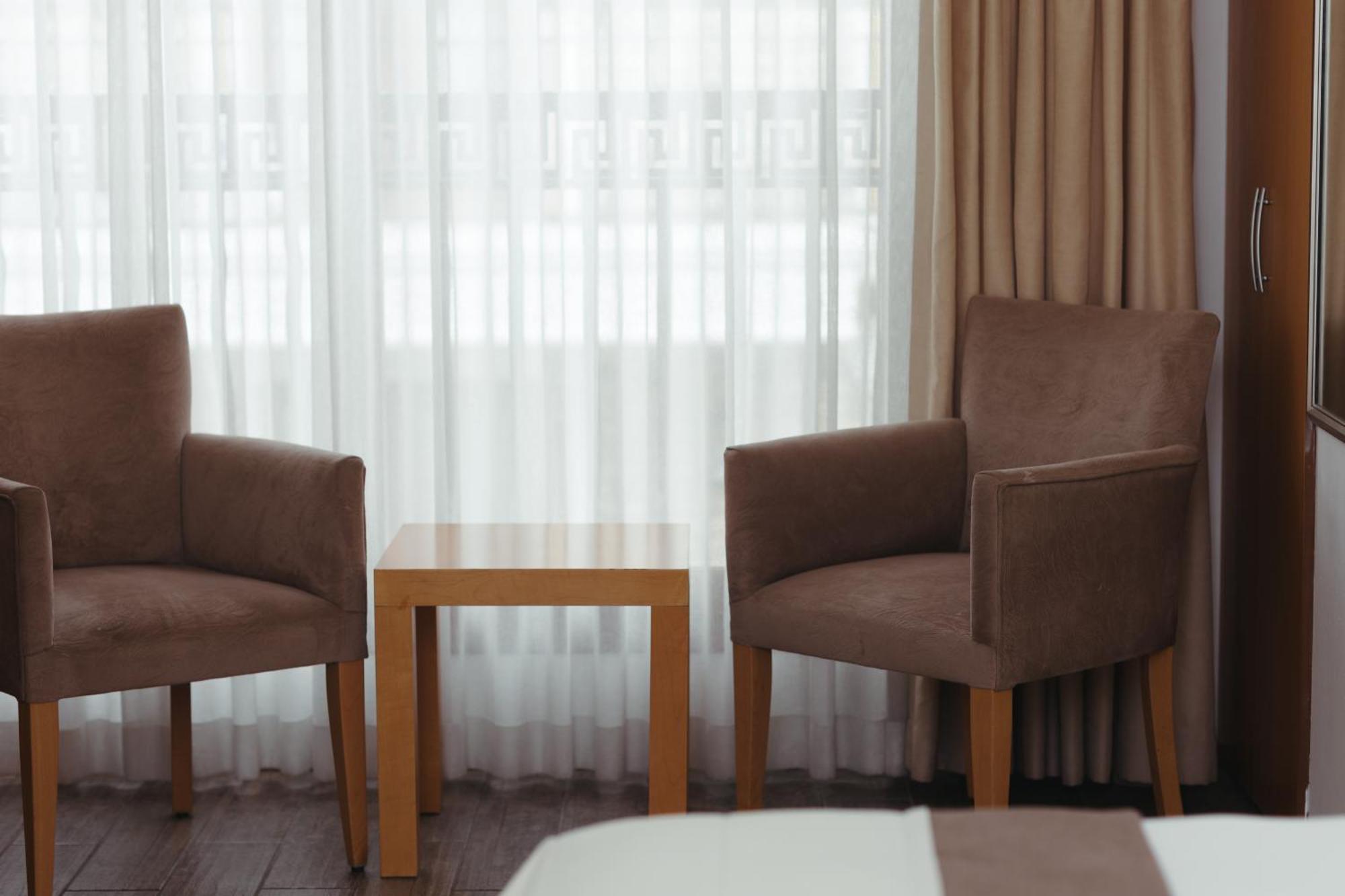 Mb City Hotel İzmir Buitenkant foto